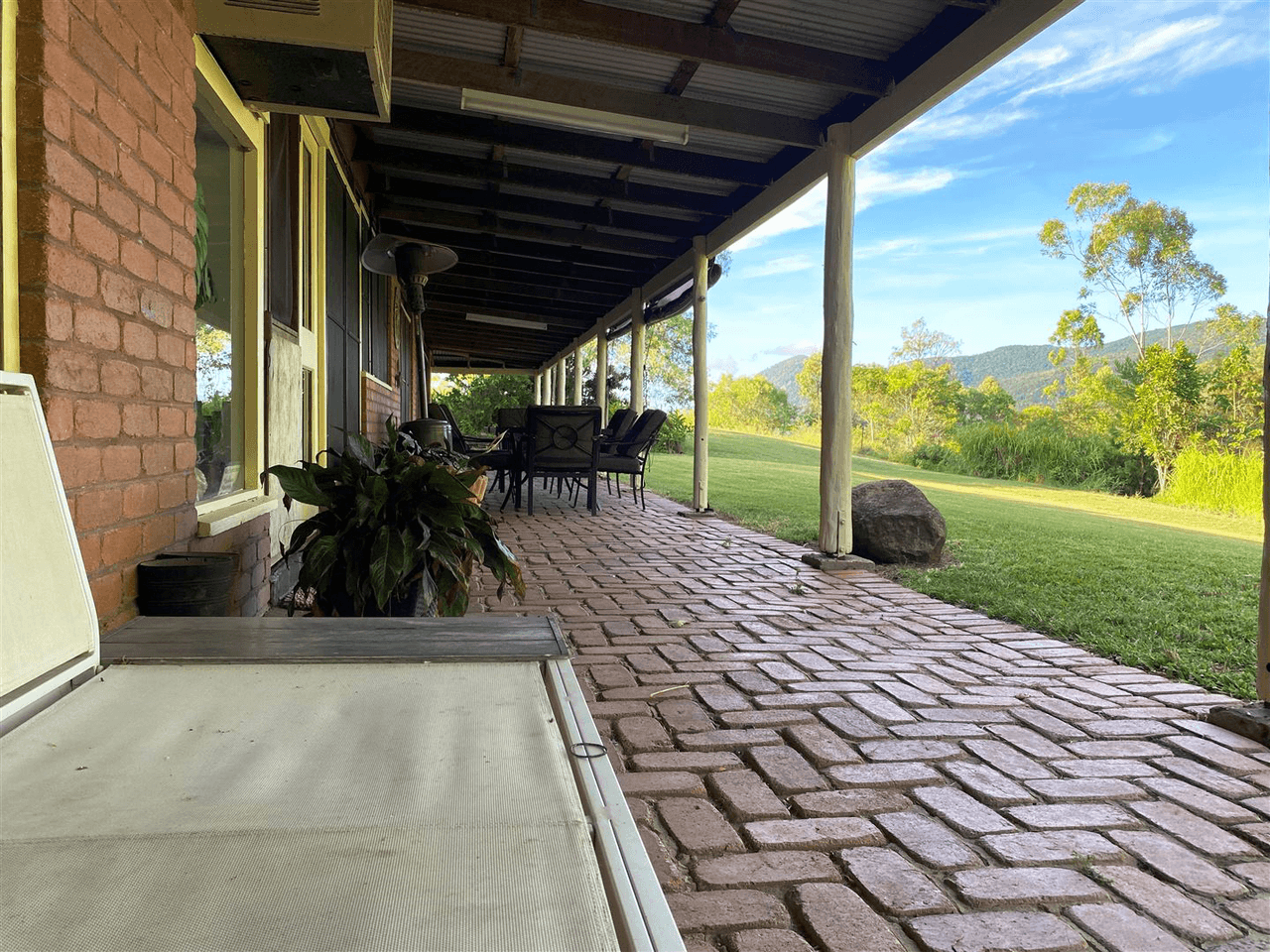 218 Wallins Road, HAMPDEN, QLD 4741