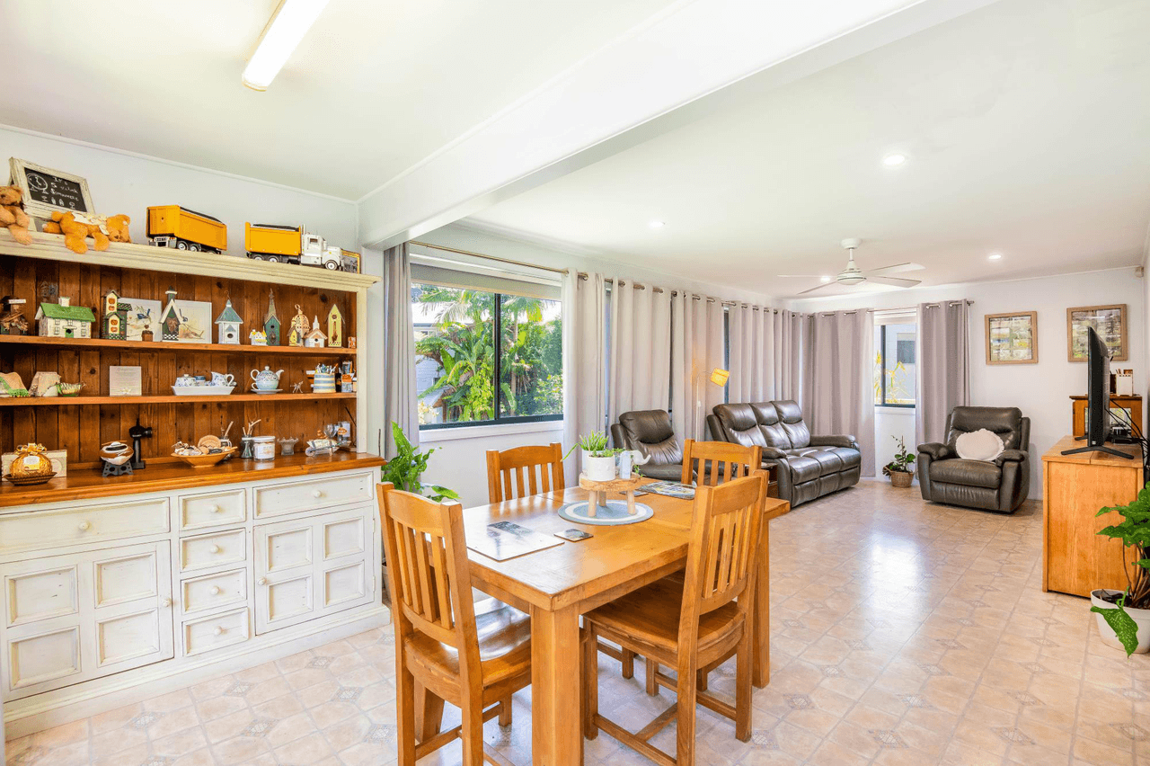 19 Marina Crescent, URUNGA, NSW 2455