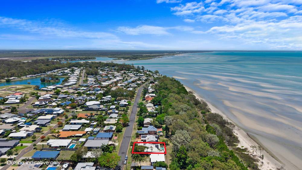 122 Kingfisher Parade, Toogoom, QLD 4655
