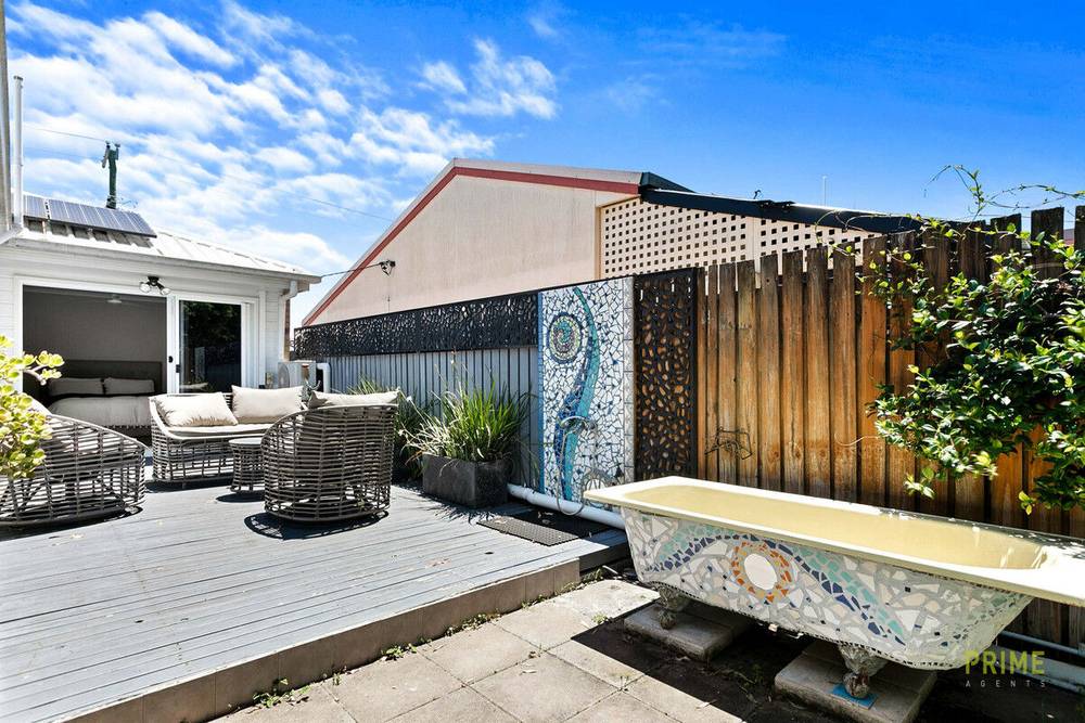 122 Kingfisher Parade, Toogoom, QLD 4655