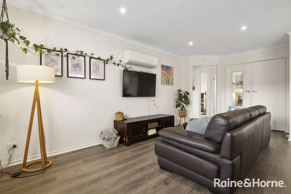 8/3 Russell Road, CLAREMONT, TAS 7011