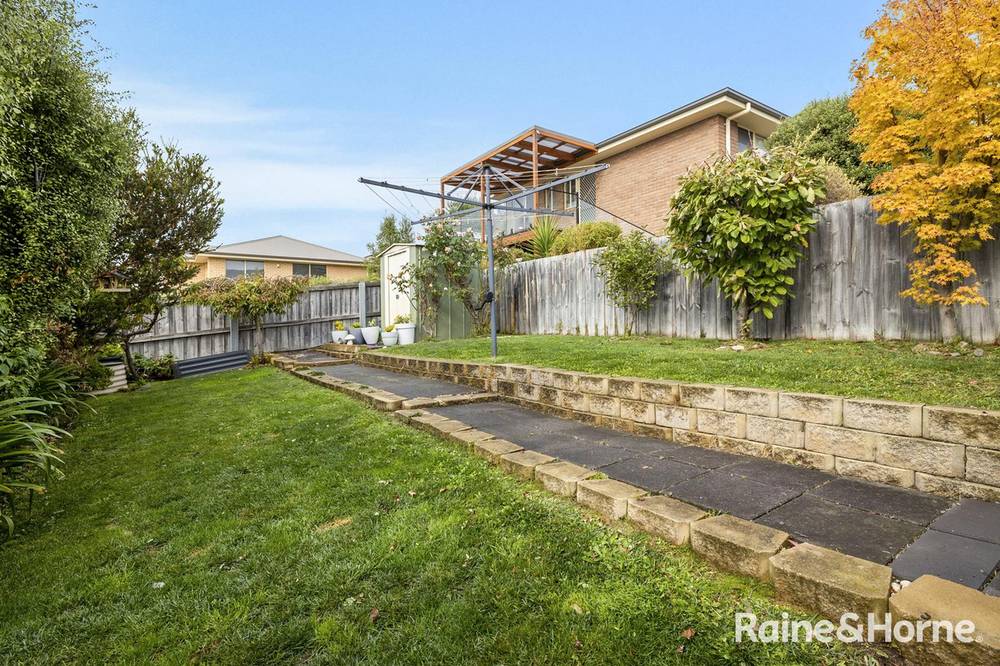 8/3 Russell Road, CLAREMONT, TAS 7011