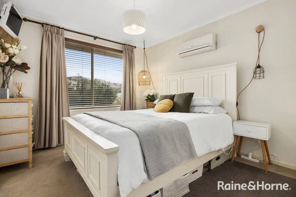 8/3 Russell Road, CLAREMONT, TAS 7011