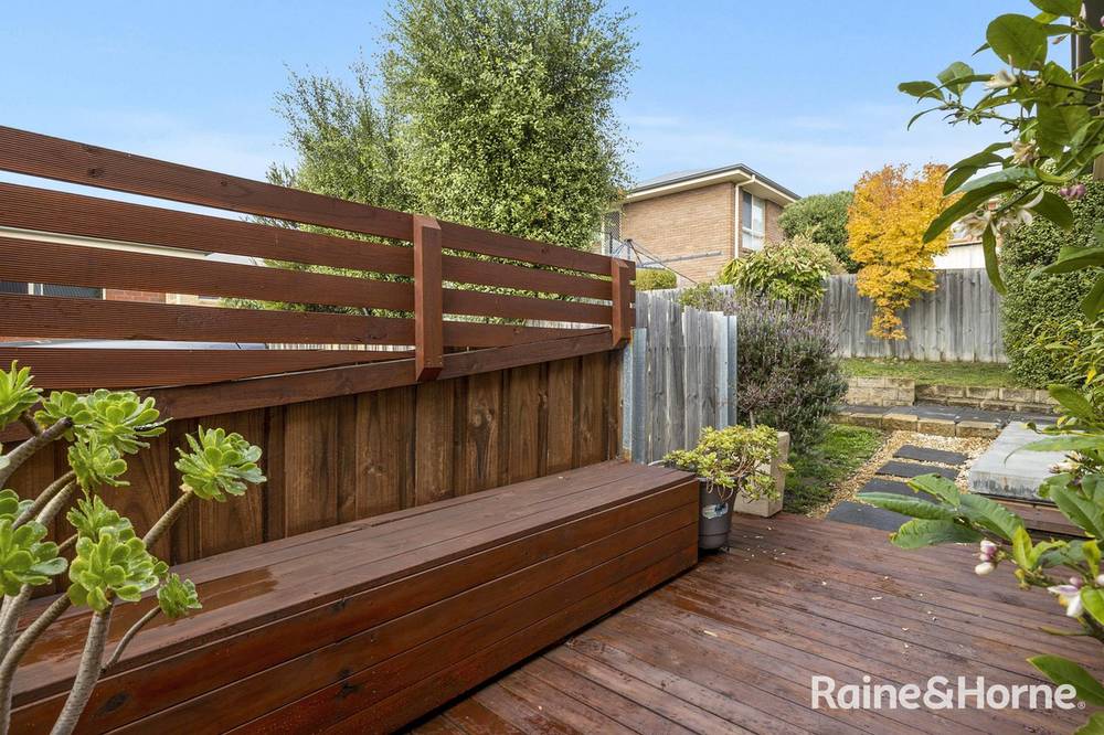 8/3 Russell Road, CLAREMONT, TAS 7011
