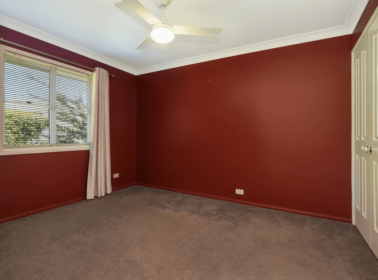 3 Lorikeet Street, HIGHFIELDS, QLD 4352