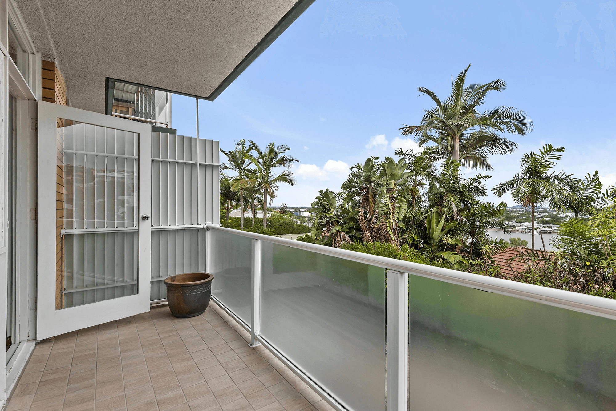 3/35 Langside Road, HAMILTON, QLD 4007