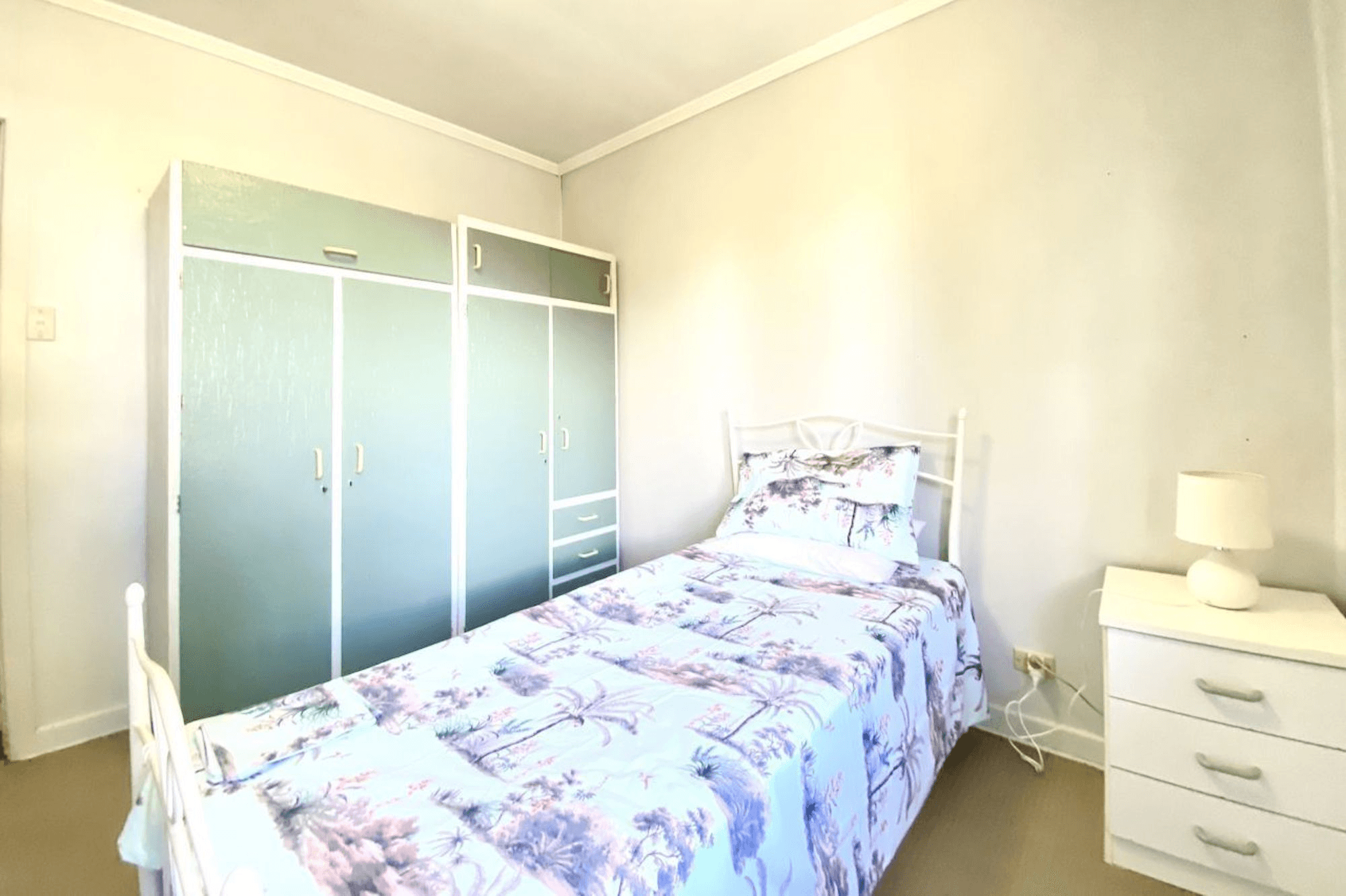 Room 1/188 Nyleta Street, COOPERS PLAINS, QLD 4108
