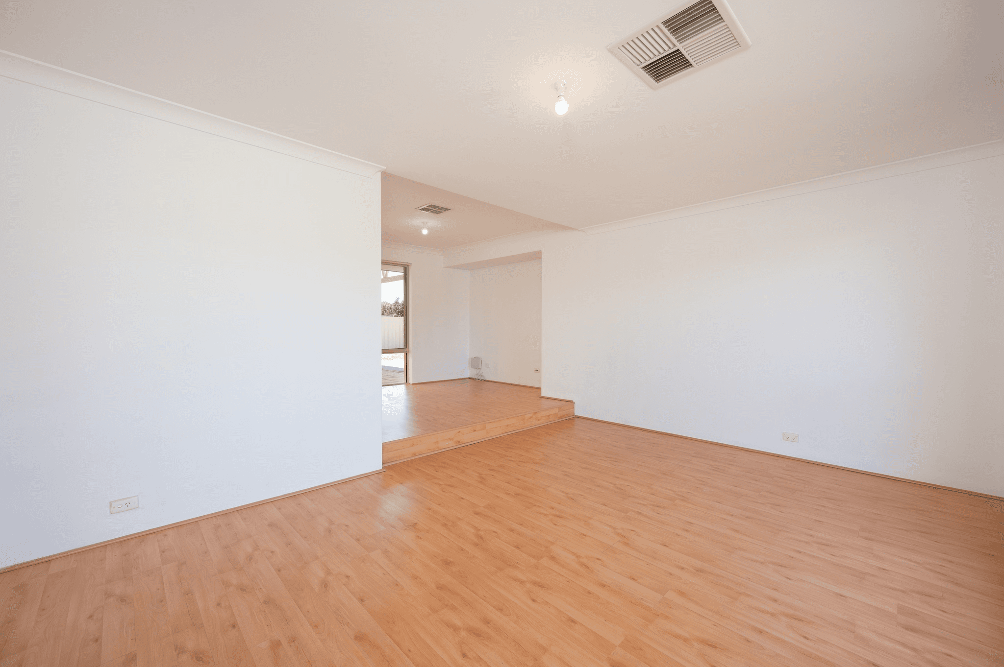 33 Cornwallis Road, Madora Bay, WA 6210