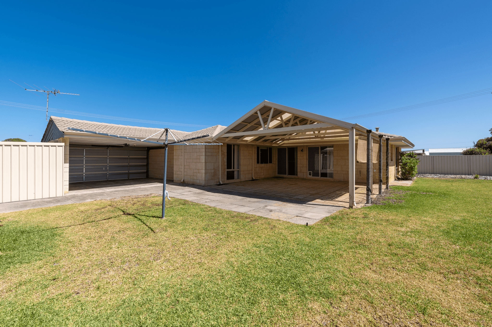 33 Cornwallis Road, Madora Bay, WA 6210