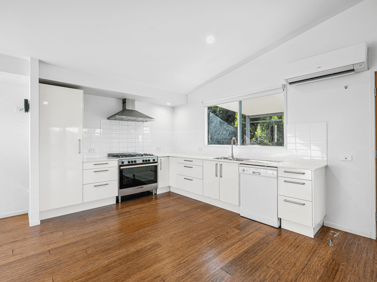 68 Warwick Park Road, Wooyung, NSW 2483