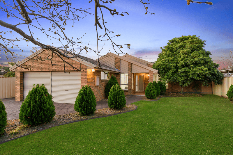 4 Bhangoo Court, Sydenham, VIC 3037