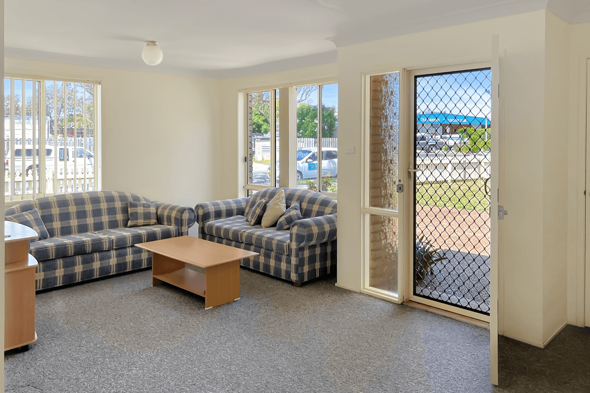 2/1 Yalinbah Street, Tea Gardens, NSW 2324