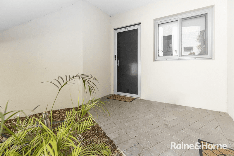 13/13 Wilson Street, BASSENDEAN, WA 6054