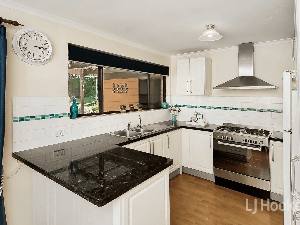 26 Bowyer Avenue, MOUNT BARKER, SA 5251