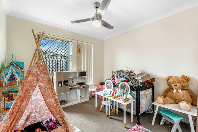 20 Prince George Street, Holmview, QLD 4207