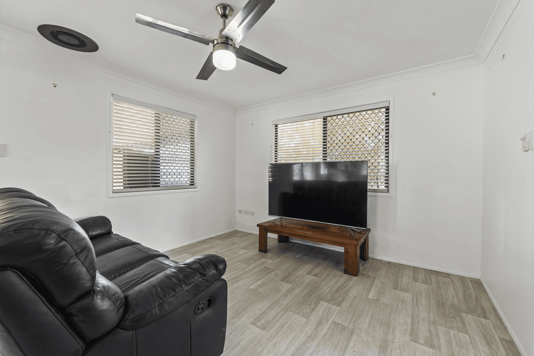 24 Claire-Lee Crescent, KINGSTHORPE, QLD 4400