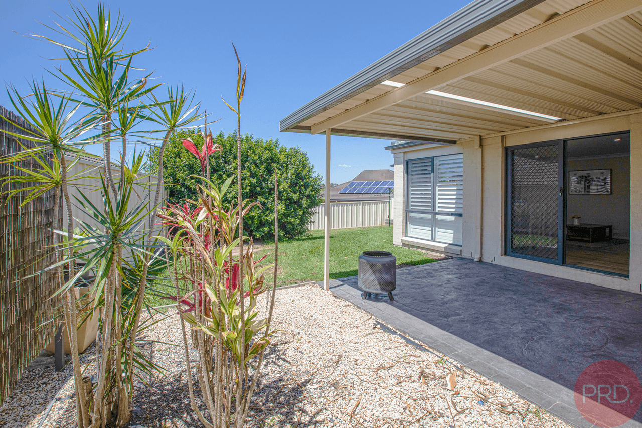 25 Pyalla Avenue, ABERGLASSLYN, NSW 2320