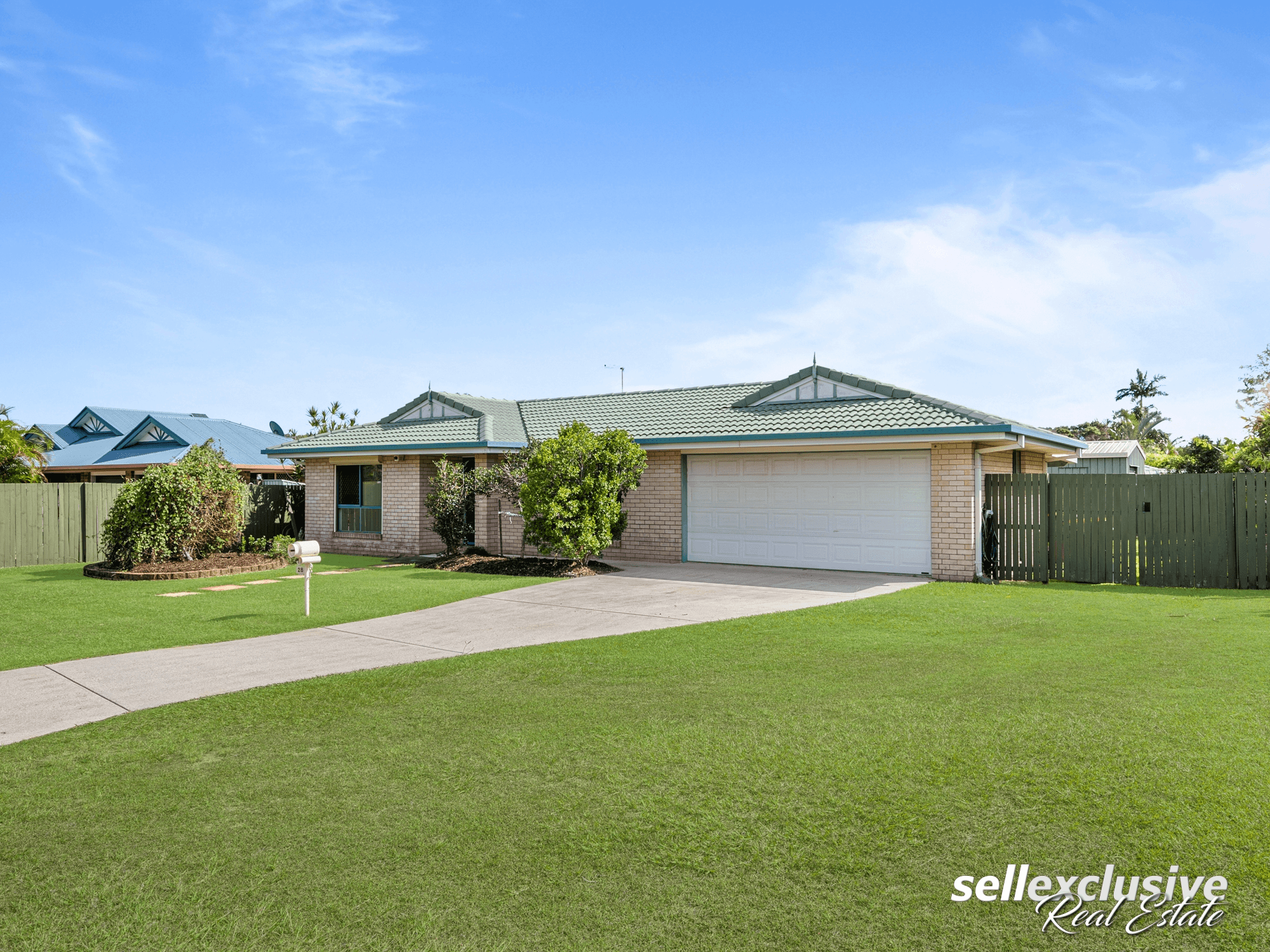 28 Mackerel Street, Sandstone Point, QLD 4511