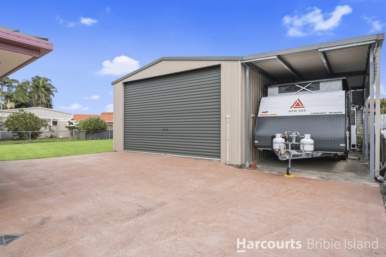 84 Bestmann Rd East, SANDSTONE POINT, QLD 4511