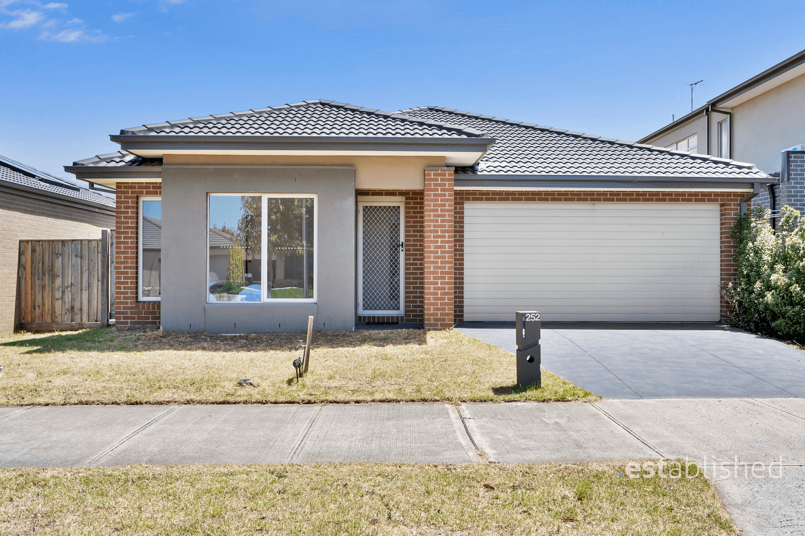 252 Haze Drive, POINT COOK, VIC 3030