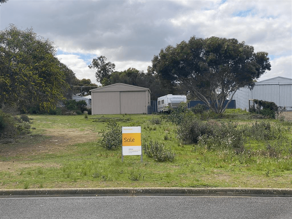 373 Esplanade, COFFIN BAY, SA 5607