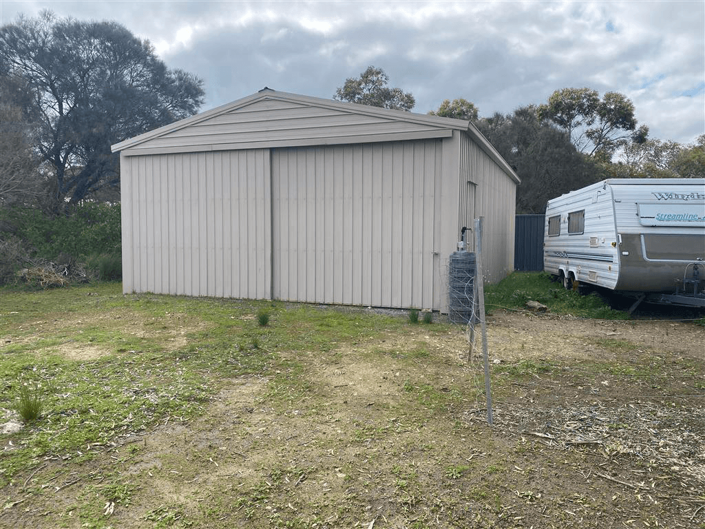 373 Esplanade, COFFIN BAY, SA 5607