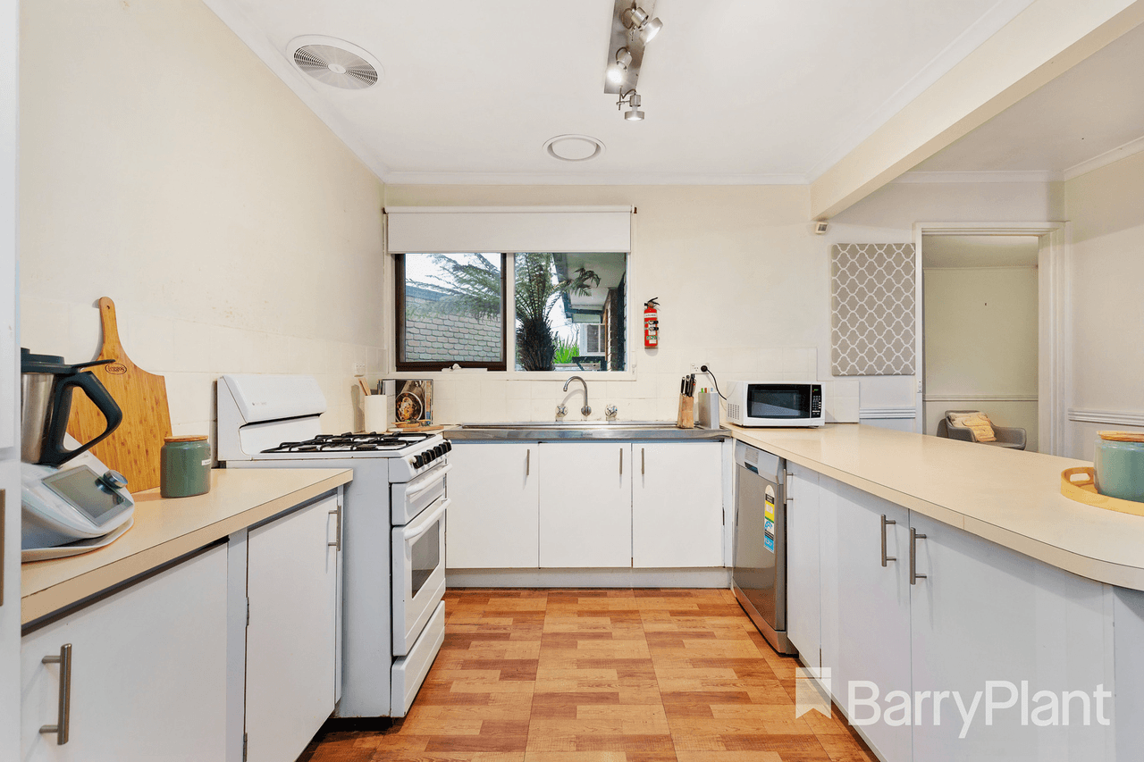 9 Amanda Court, Keysborough, VIC 3173