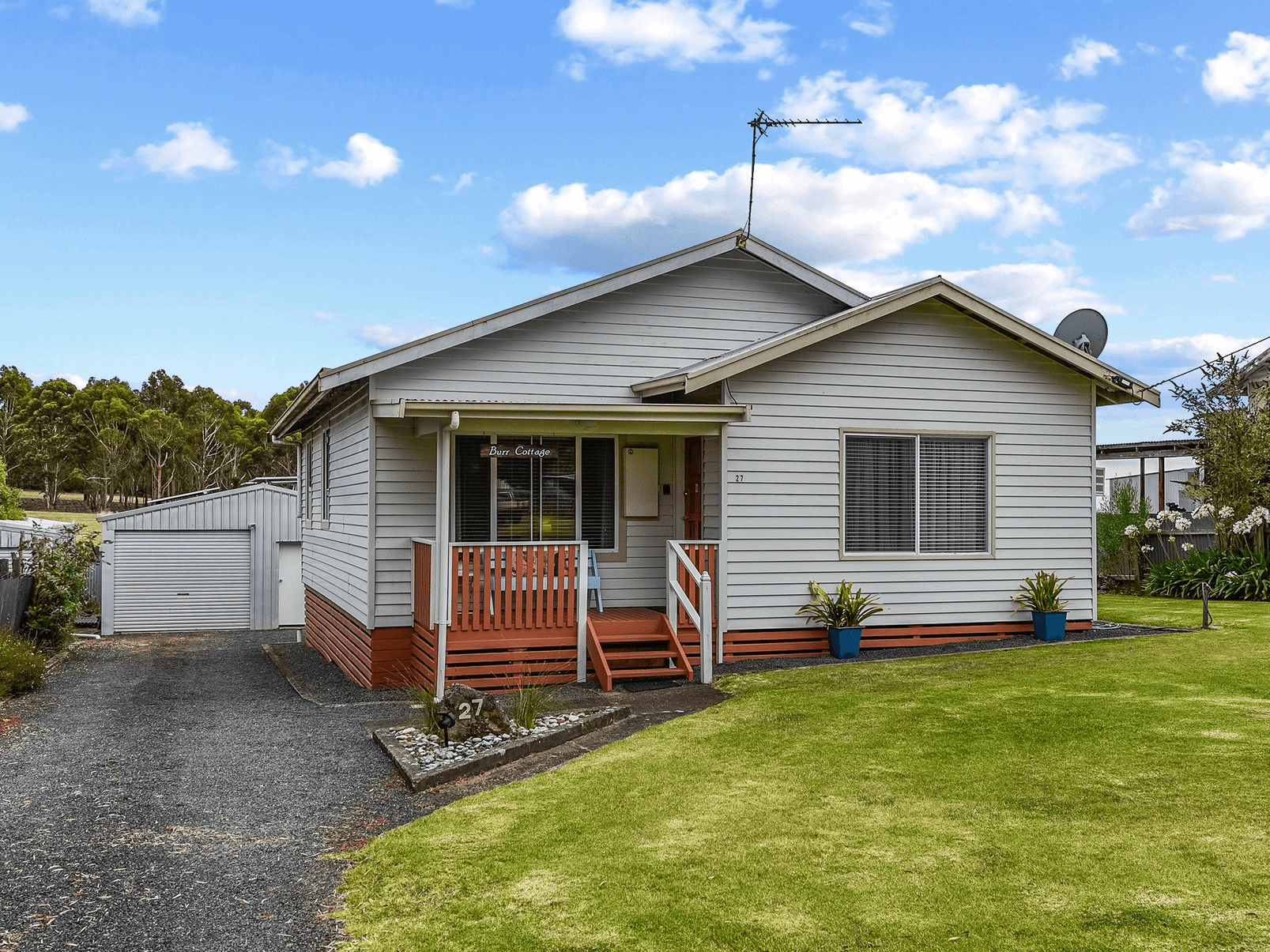 27 Riddoch Avenue, MOUNT BURR, SA 5279