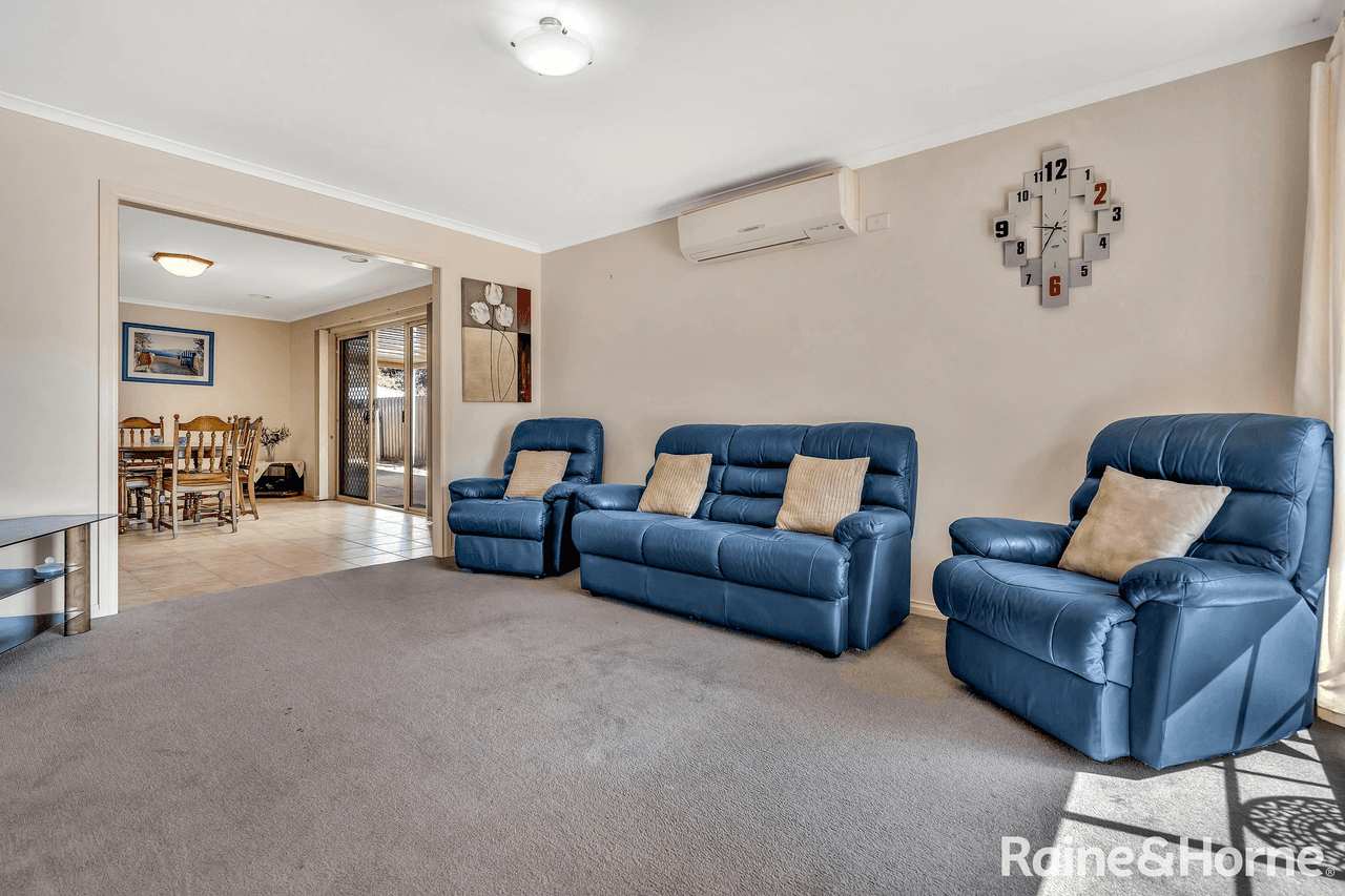 80 Sorbonne Drive, SUNBURY, VIC 3429