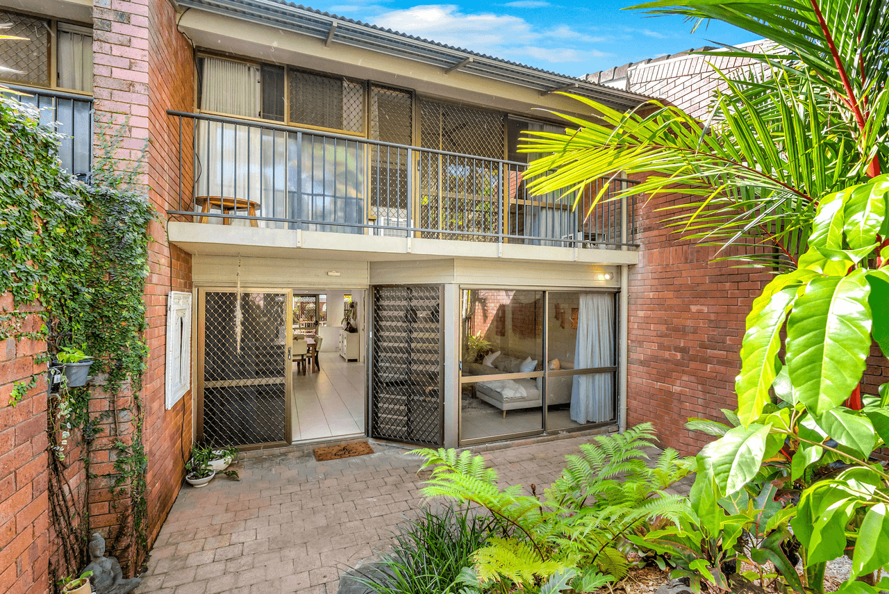 5/24-26 Corkill Street, FRESHWATER, QLD 4870