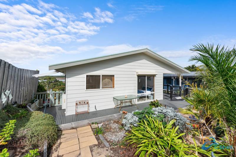 87 White Crescent, Loch Sport, VIC 3851