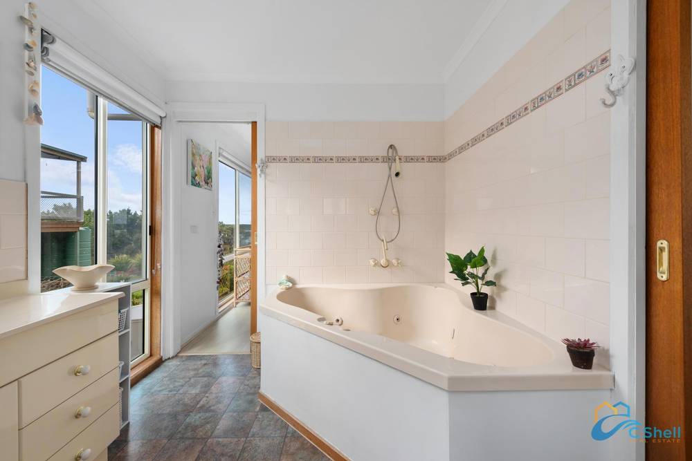 87 White Crescent, Loch Sport, VIC 3851