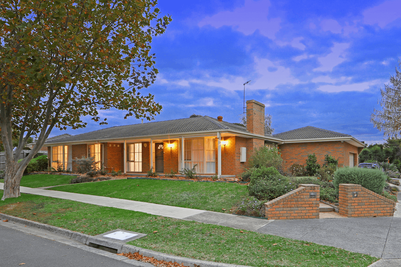 35 Laanecoorie Drive, Lysterfield, VIC 3156