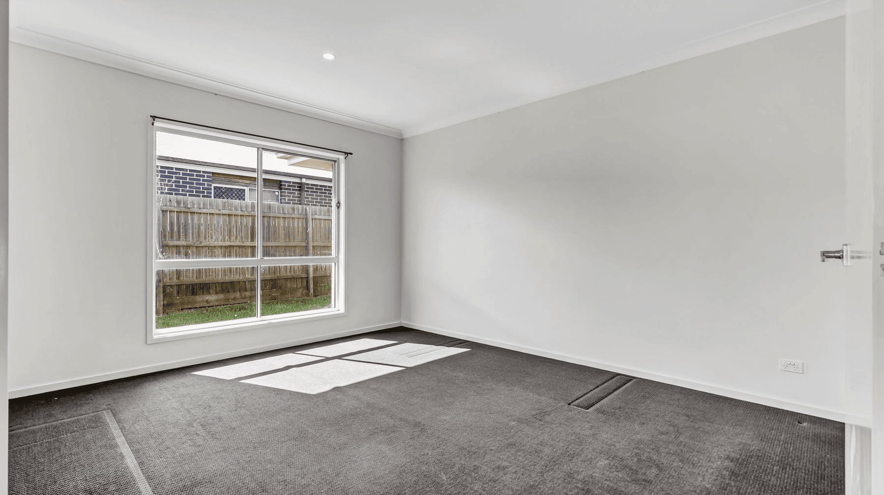 53 Sanctuary Drive, CRANLEY, QLD 4350