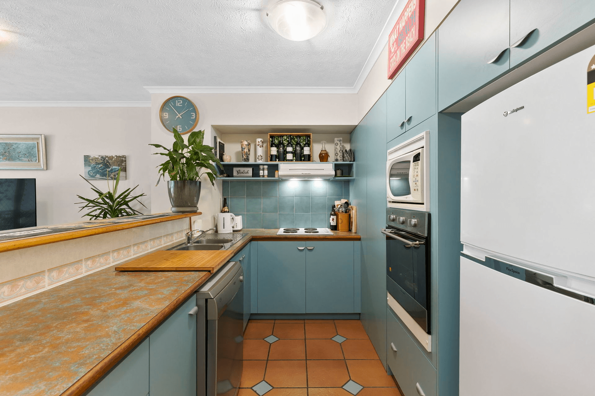 128/10 Alexandra Avenue, Mermaid Beach, QLD 4218