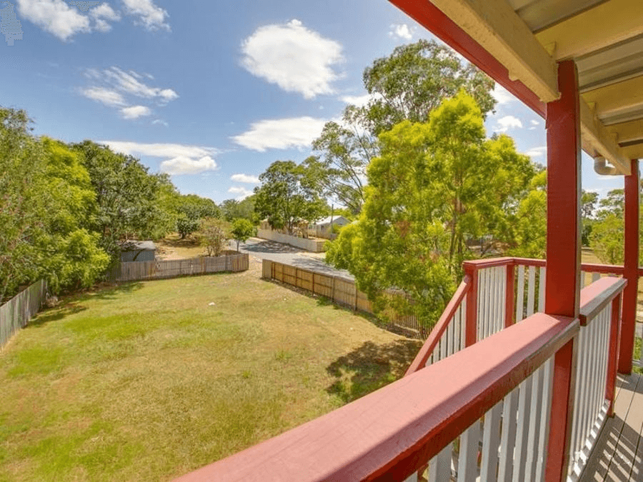 12 McNamara Street, LEICHHARDT, QLD 4305