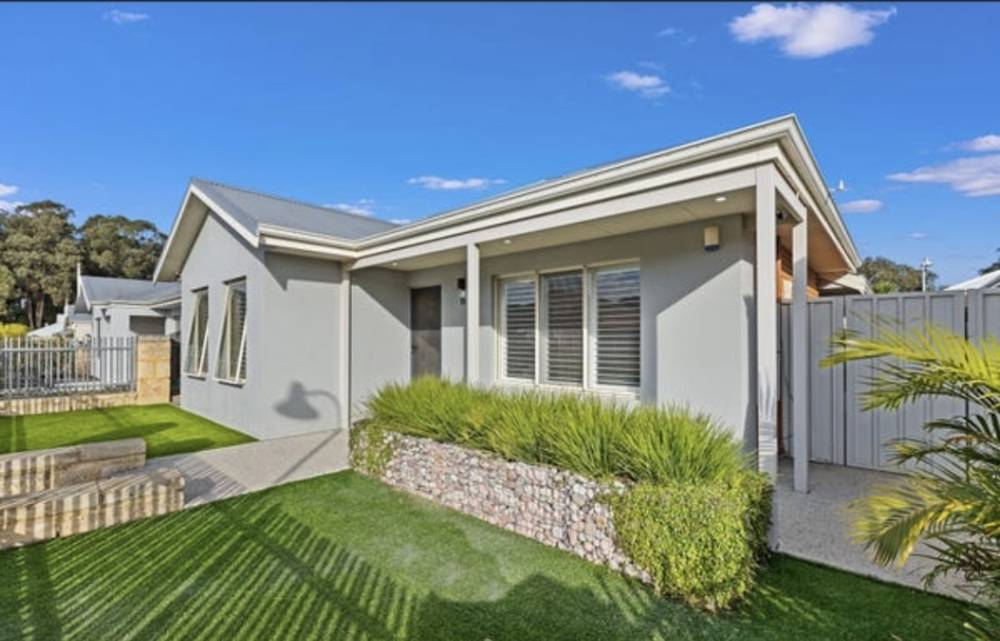 11 Whitecap St, Yanchep, WA 6035