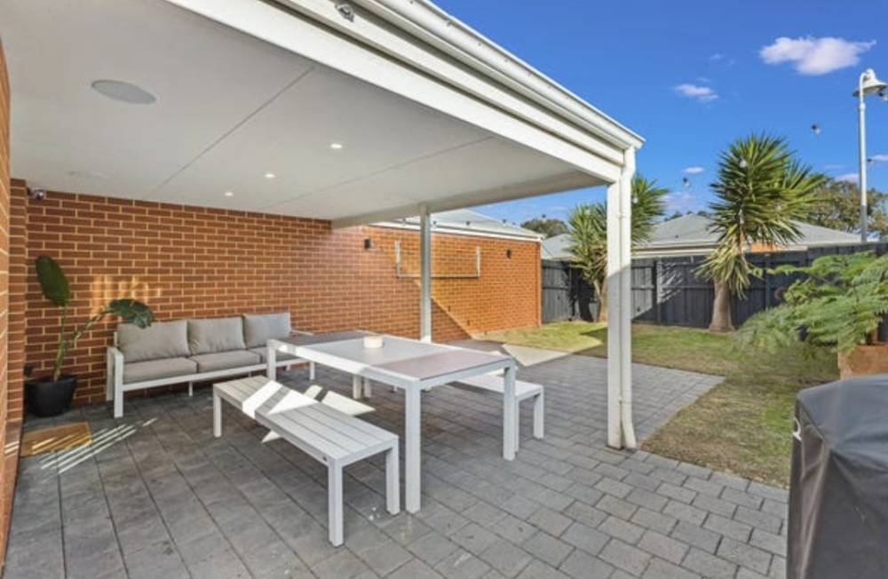 11 Whitecap St, Yanchep, WA 6035