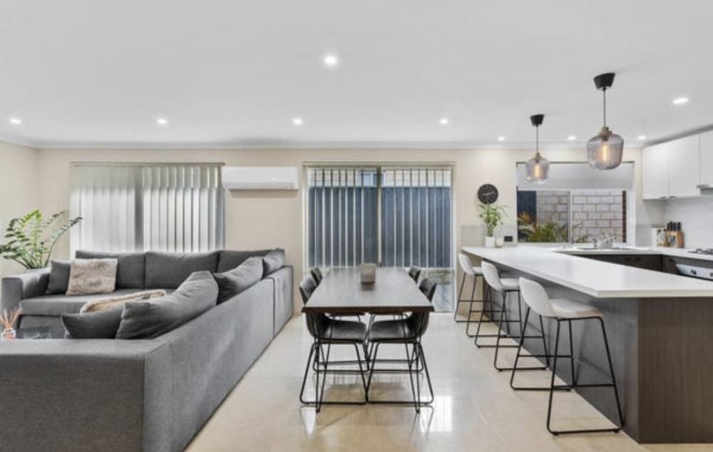 11 Whitecap St, Yanchep, WA 6035