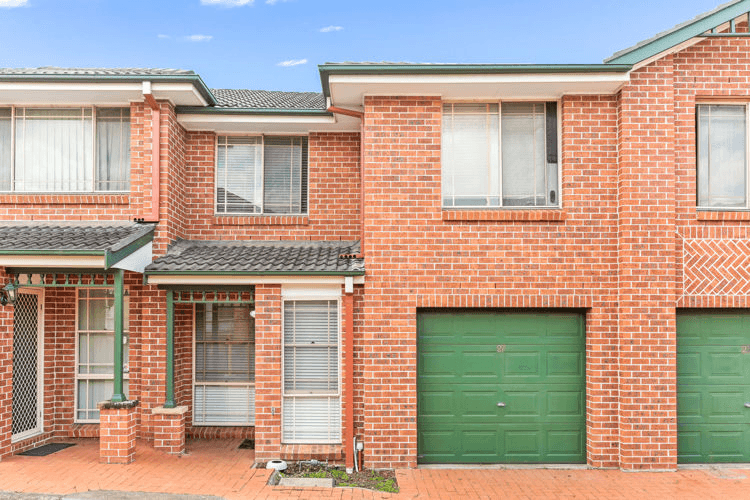 27/6 Parkholme Circuit, ENGLORIE PARK, NSW 2560