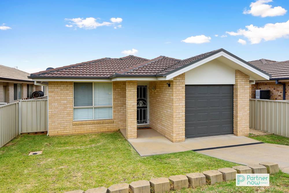 69A Manilla Road, TAMWORTH, NSW 2340