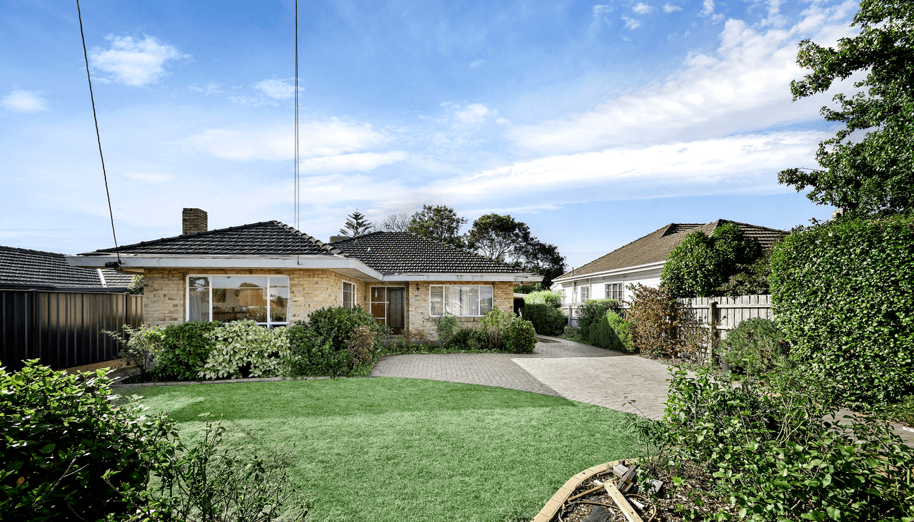 141 Thompsons Road, BULLEEN, VIC 3105