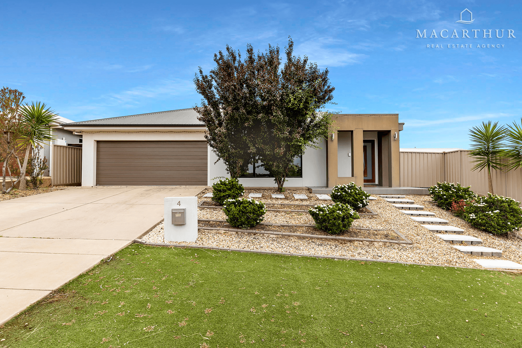 4 Waterhouse Avenue, Lloyd, NSW 2650