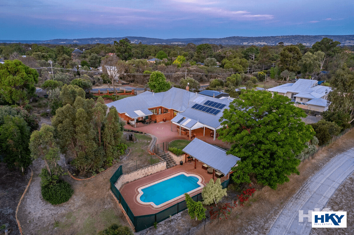 27 Tokay Lane, The Vines, WA 6069