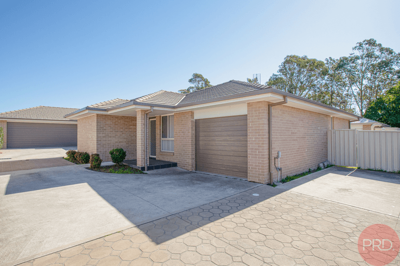 2/9 Windermere Road, LOCHINVAR, NSW 2321