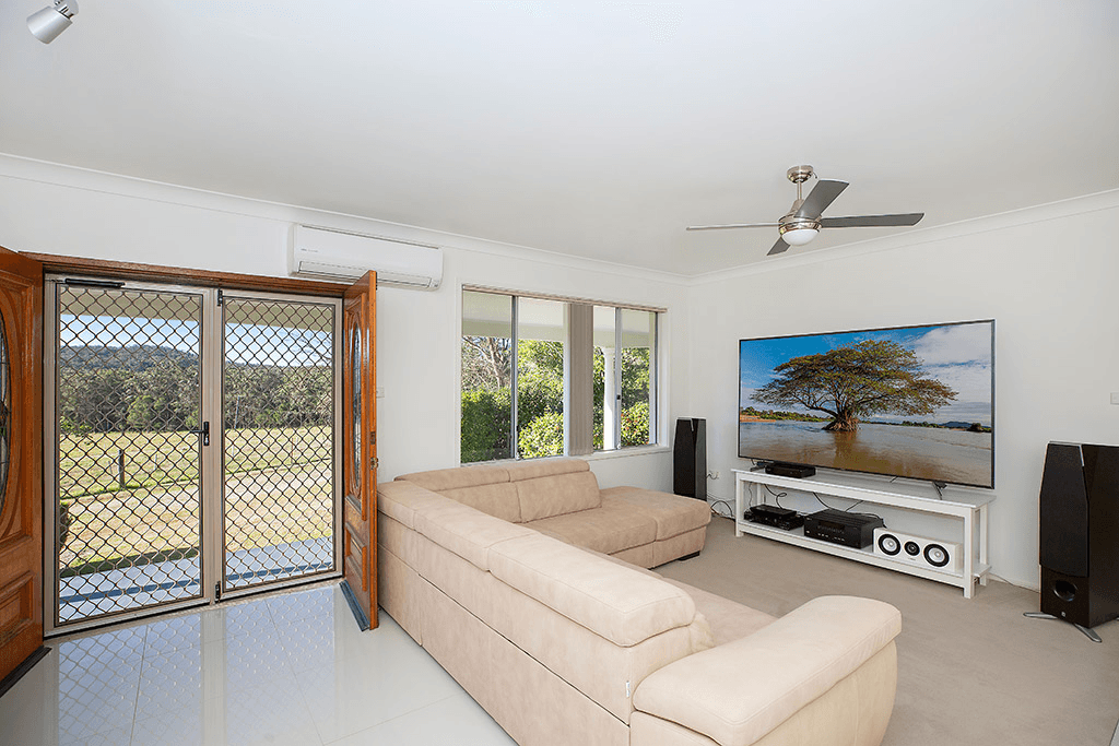 12 Shonnala Street, AWABA, NSW 2283