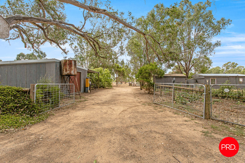 159 Red Tank Road, EMU CREEK, VIC 3551