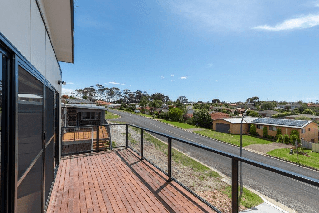 181 Pacific Way, Tura Beach, NSW 2548