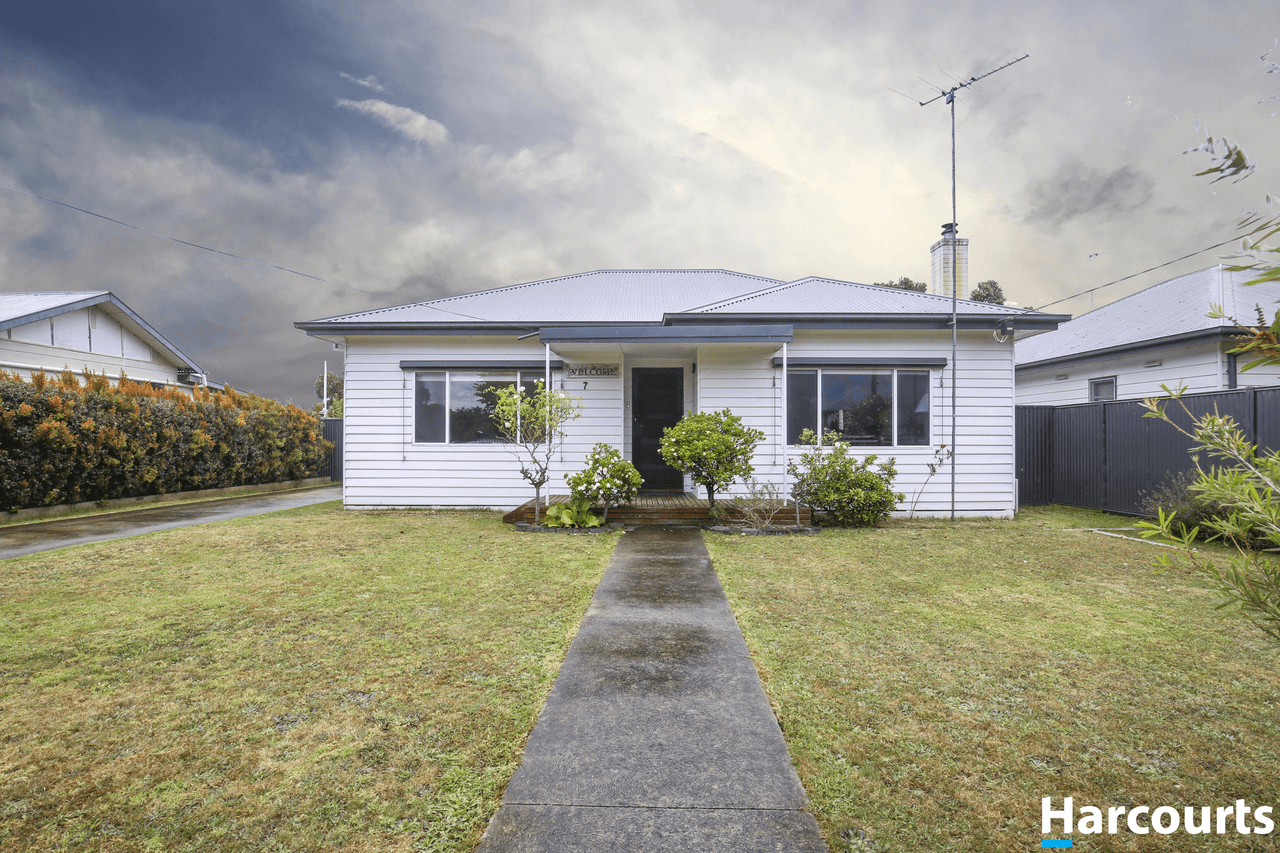 7 Miller Street, DUMBALK, VIC 3956