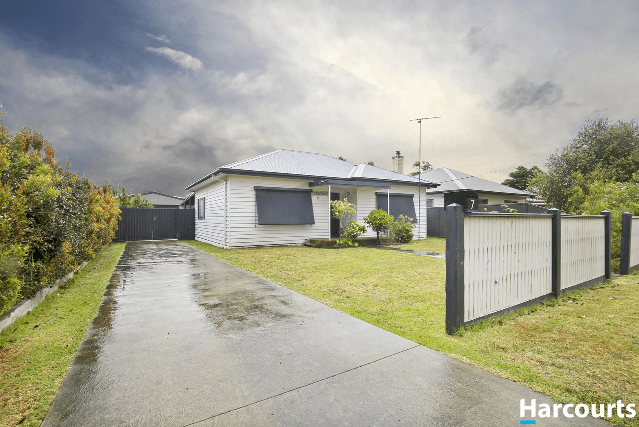 7 Miller Street, DUMBALK, VIC 3956